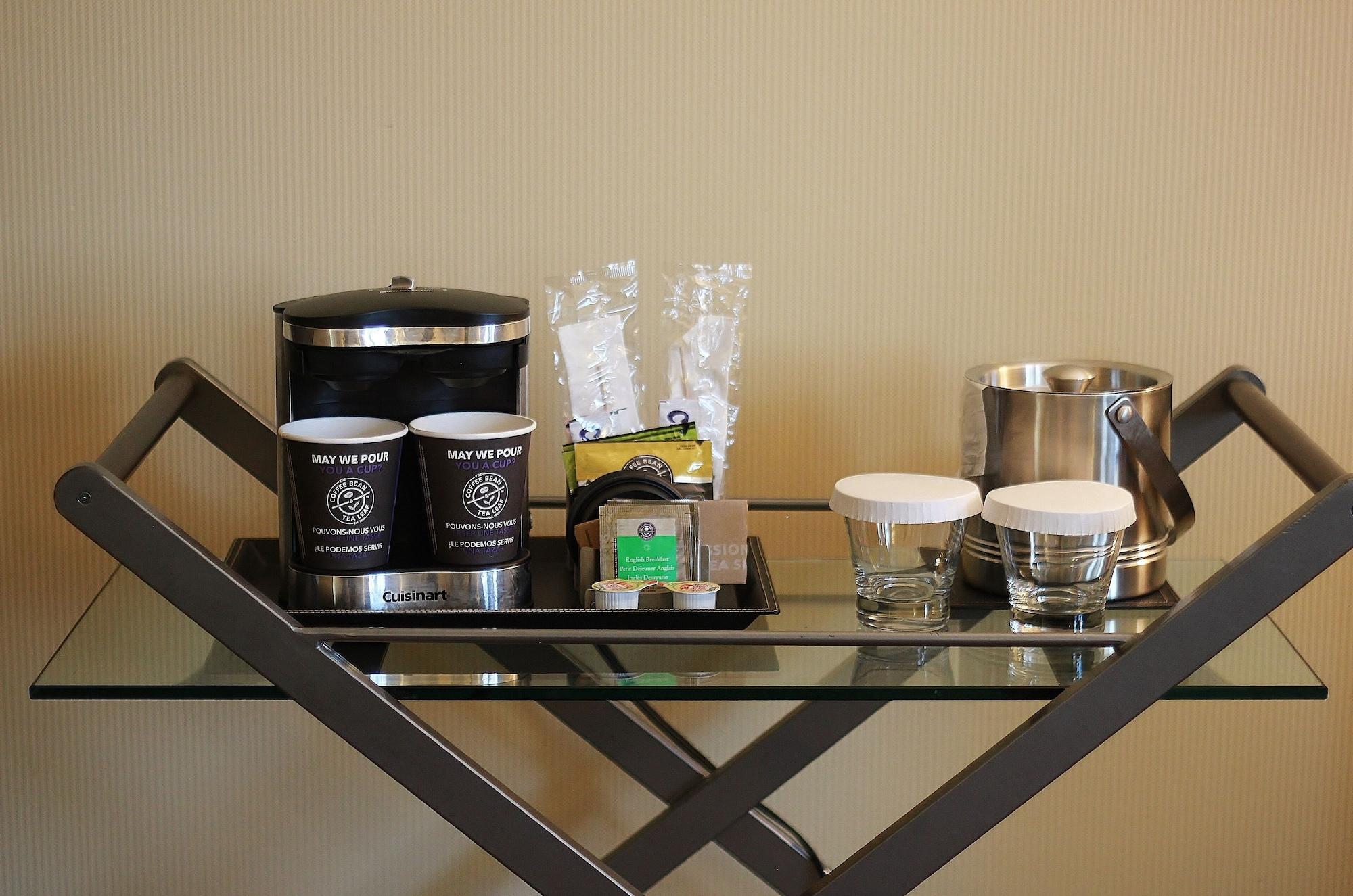 Doubletree Suites By Hilton Hotel Detroit Downtown - Fort Shelby Zewnętrze zdjęcie