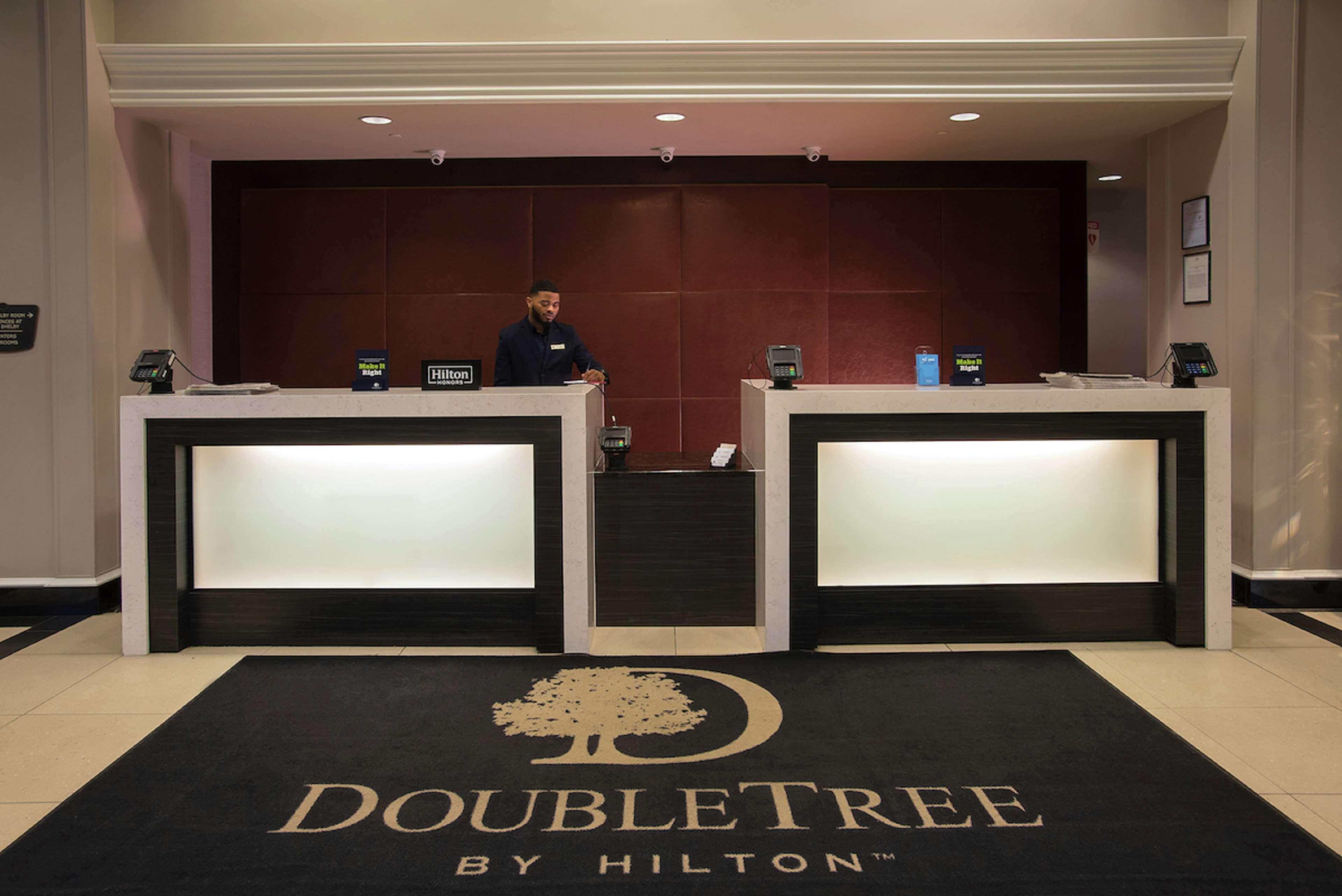 Doubletree Suites By Hilton Hotel Detroit Downtown - Fort Shelby Zewnętrze zdjęcie
