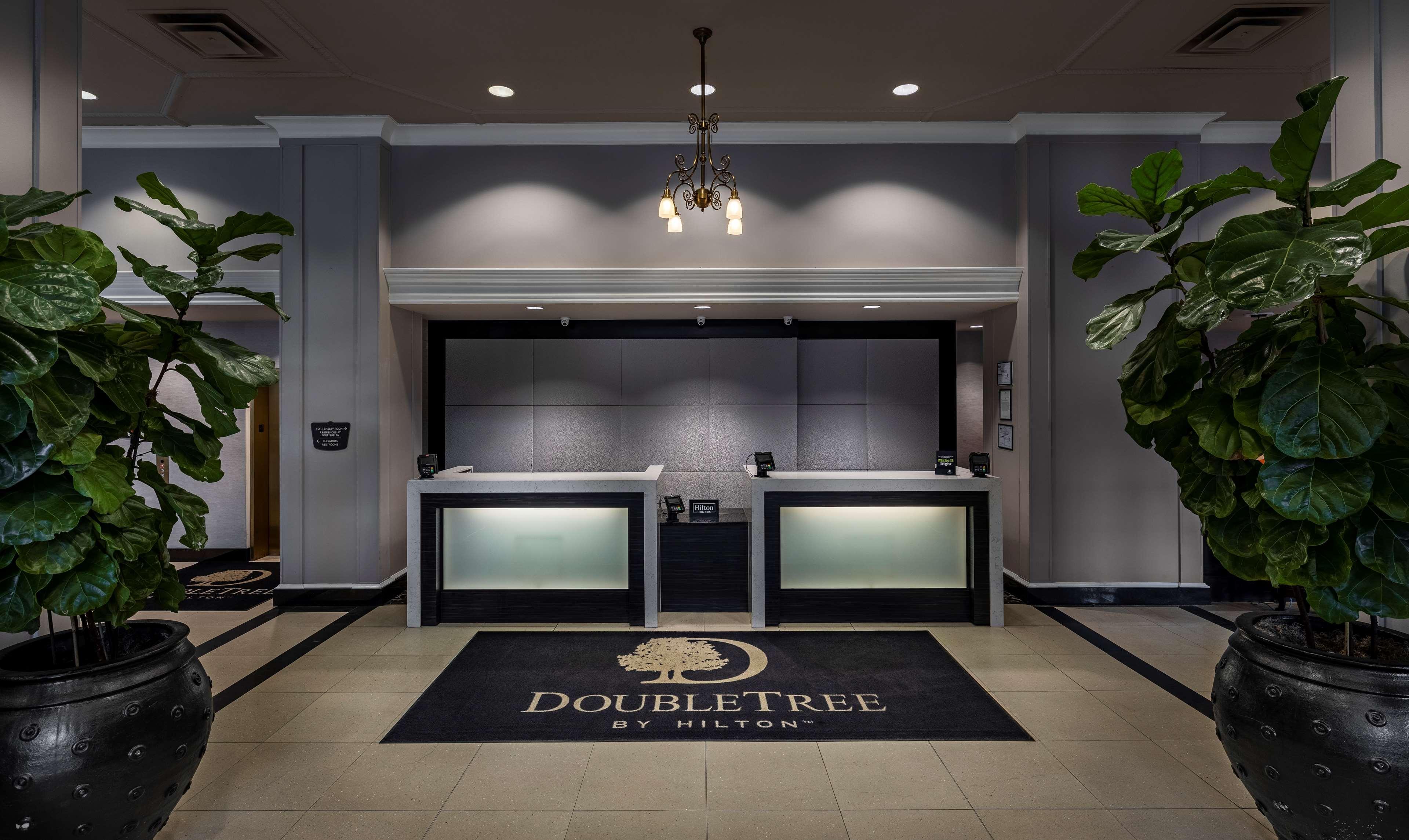 Doubletree Suites By Hilton Hotel Detroit Downtown - Fort Shelby Zewnętrze zdjęcie