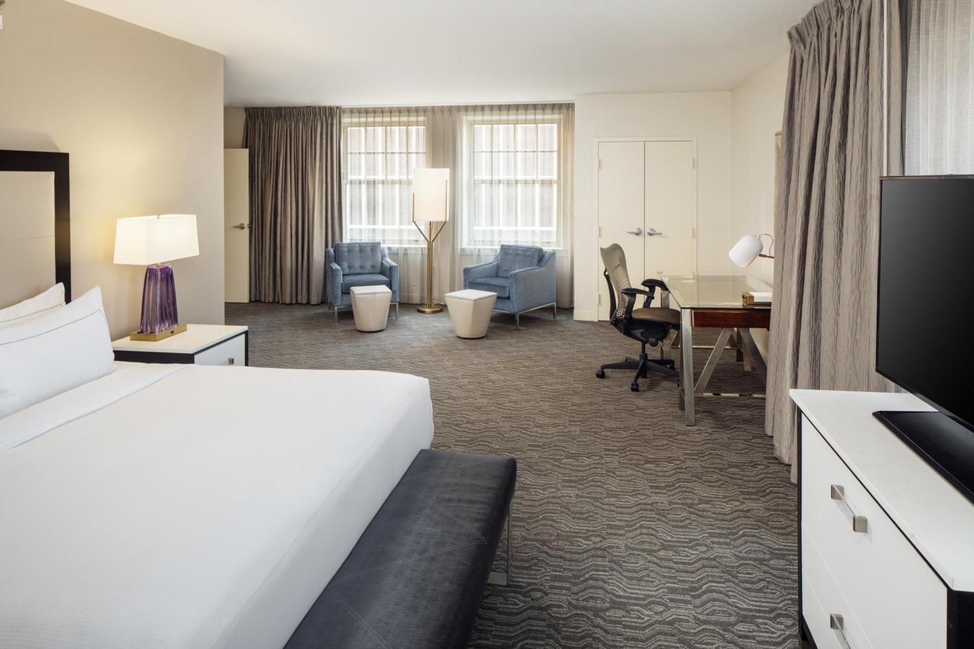 Doubletree Suites By Hilton Hotel Detroit Downtown - Fort Shelby Zewnętrze zdjęcie
