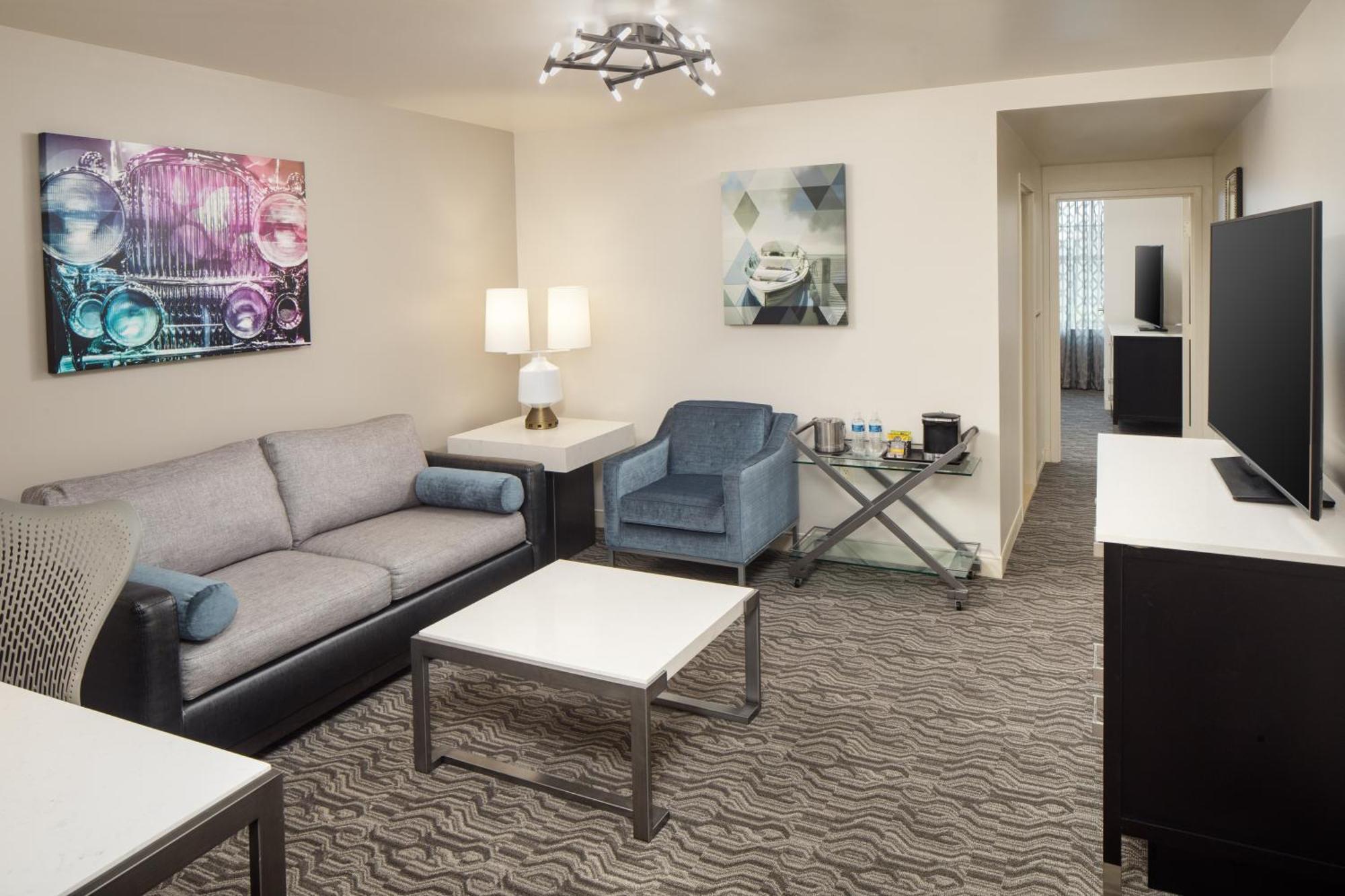 Doubletree Suites By Hilton Hotel Detroit Downtown - Fort Shelby Zewnętrze zdjęcie